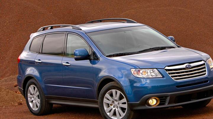 Subaru Tribeca In Blue Front pose